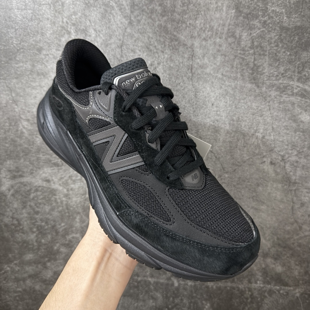 图片[3]-【纯原M版】新百伦New Balance Made in USA M990V6 NB990v6六代系列美产血统经典复古百搭老爹风休闲运动跑步鞋 元祖灰 U990BB6 男女鞋半码制 耗时3个月开发 原装档案原数据纸版楦型 采用台产进口丝光无色差校准(正确色卡!!) 猪巴革拼接原装透气网眼织物鞋面材质 正确开发4层组合底模精密开发 中底三种材料构成,分别是：REVlite悦轻中底、TPU发泡材料以及N2氮气注入 尺码：36 37 37.5 38 38.5 39.5 40 40.5 41.5 42 42.5 43 44 44.5 45 46.5 47-选品中心