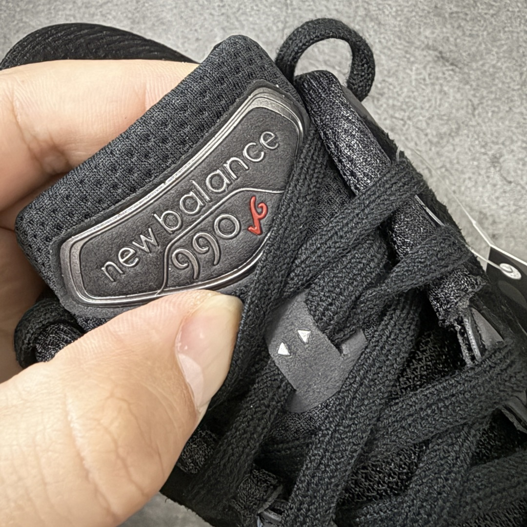 图片[6]-【纯原M版】新百伦New Balance Made in USA M990V6 NB990v6六代系列美产血统经典复古百搭老爹风休闲运动跑步鞋 元祖灰 U990BB6 男女鞋半码制 耗时3个月开发 原装档案原数据纸版楦型 采用台产进口丝光无色差校准(正确色卡!!) 猪巴革拼接原装透气网眼织物鞋面材质 正确开发4层组合底模精密开发 中底三种材料构成,分别是：REVlite悦轻中底、TPU发泡材料以及N2氮气注入 尺码：36 37 37.5 38 38.5 39.5 40 40.5 41.5 42 42.5 43 44 44.5 45 46.5 47-选品中心