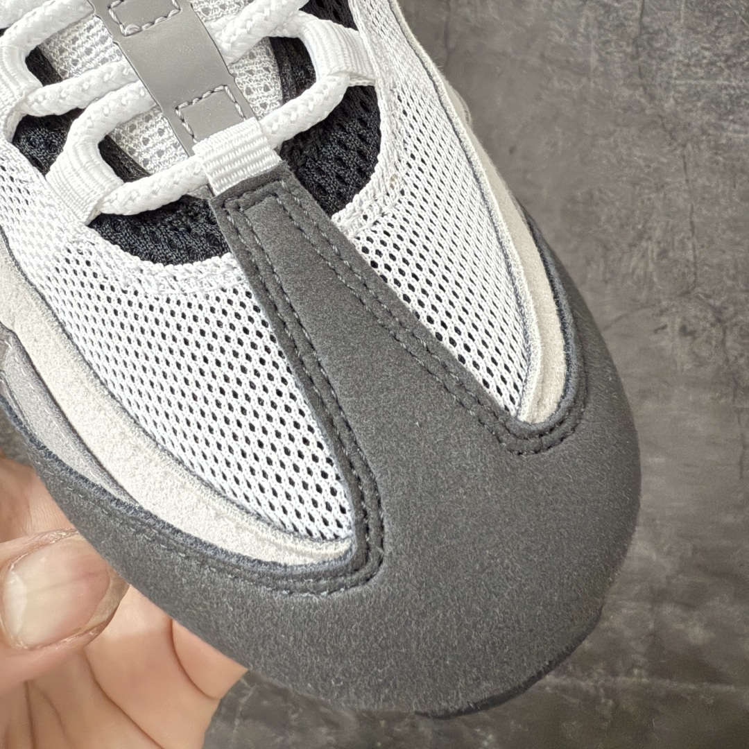 图片[5]-【KZ2.0版本】Nike Air Max 95 黑灰白 货号：HM4740-007 外贸顶级专供 区别先行版 全部配色原鞋原尺码开发生产 极致还原 全部原厂材料一比一打造 一眼ZP既视感 欢迎对比市场版本 尺码：40 40.5 41 42 42.5 43 44 44.5 45 46 46.5 47.5 48 48.5-选品中心