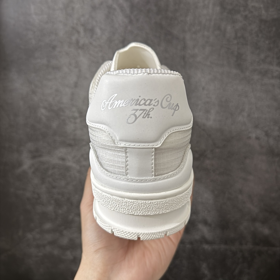 图片[4]-【YS纯原】广奢高端 LOUIS VUITTON 路易威登 LV Trainer CUP 美洲杯联名款 反光网面透气休闲鞋 ✦ 原版购入开发，第37届美洲杯联名系列 ✦ 反光材质+科技面料拼接鞋面 ✦ 鞋舌点睛37标识，内底呈现Gaston美洲杯标识 ✦ 航海旗帜风格演绎V字标识，细节满满 ✦ 原版定制进口科技面料+透气网里 ✦ 原版开模防滑TPU组合大底 ✦ 底厚3CM，轻盈舒适自然增高 ✦ 配送精美包装，零瑕疵工艺 尺码：36 37 38 39 40 41 42 43 44 45-选品中心
