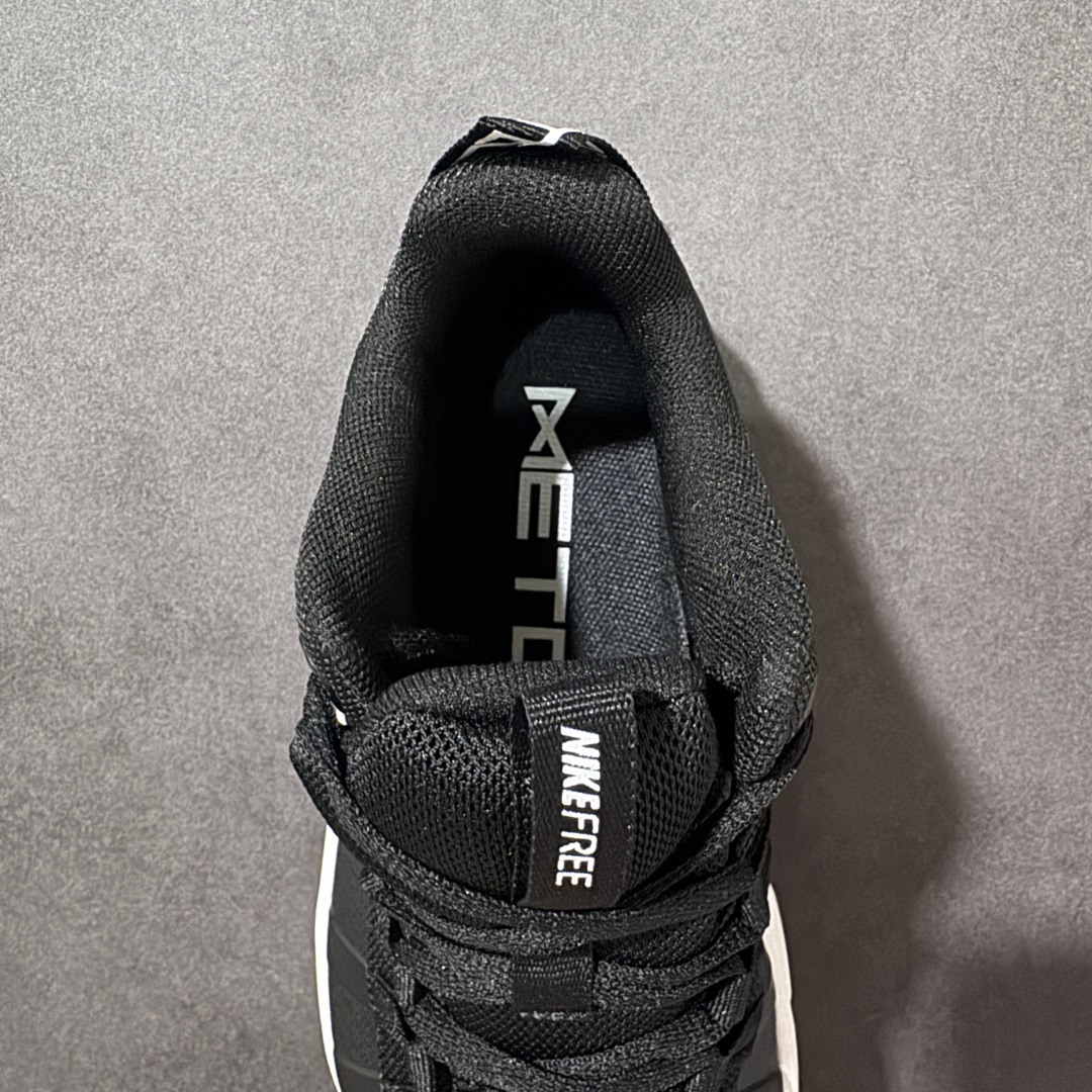 图片[6]-【公司级】Nike Free Metcon 7 耐克 低帮 黑白色 舒适贴合透气支撑低邦训练鞋 Nike Free技术将后跟稳定泡棉与前足柔软灵活泡棉相结合。结合外底弯曲凹槽设计，缔造动态训练所需的灵活性。中足包覆织带鞋眼与快速系带系统相结合，实现稳固舒适的贴合感。透气鞋面轻盈网眼鞋面，带来舒适透气体验。中足织带系统取代了Flywire飞线，鞋头和鞋侧采用耐穿设计，提供出众支撑效里果。 货号：II7406-002 尺码：36-45（无半码）-选品中心