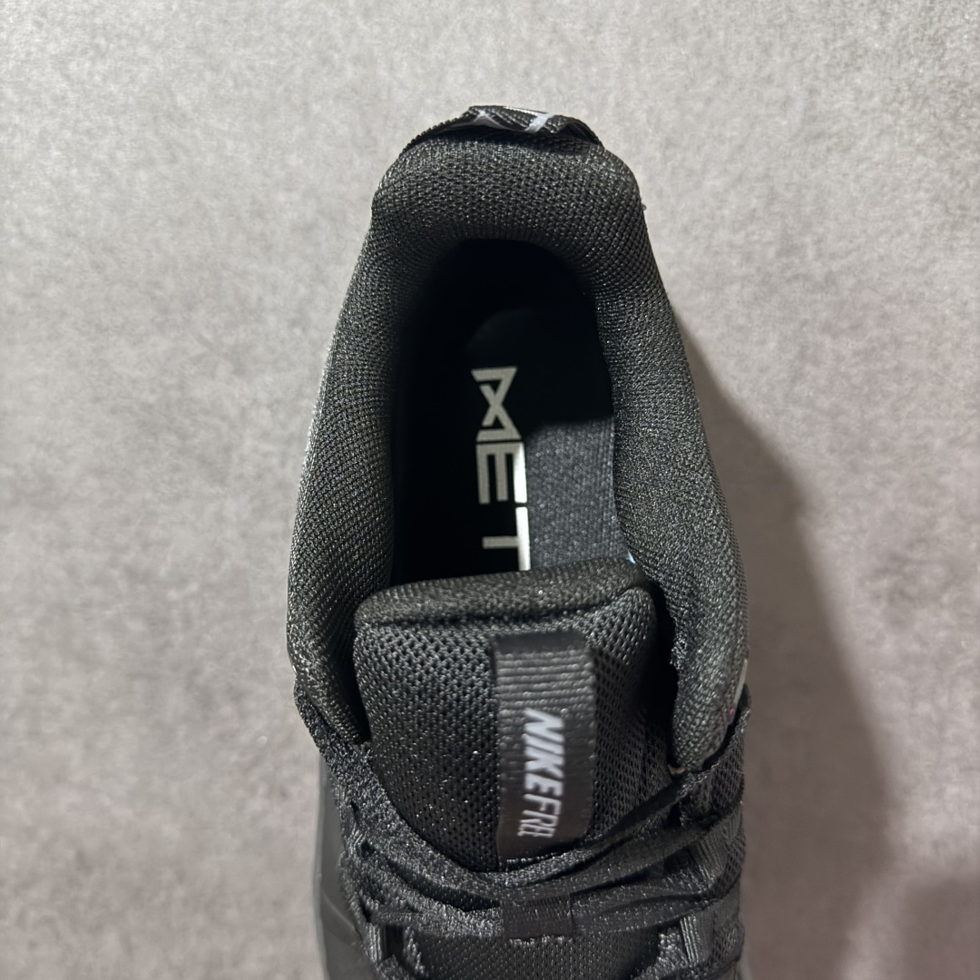 图片[6]-【公司级】Nike Free Metcon 7 耐克 低帮 黑白色 舒适贴合透气支撑低邦训练鞋 Nike Free技术将后跟稳定泡棉与前足柔软灵活泡棉相结合。结合外底弯曲凹槽设计，缔造动态训练所需的灵活性。中足包覆织带鞋眼与快速系带系统相结合，实现稳固舒适的贴合感。透气鞋面轻盈网眼鞋面，带来舒适透气体验。中足织带系统取代了Flywire飞线，鞋头和鞋侧采用耐穿设计，提供出众支撑效里果。 货号：II7406-001 尺码：36-45（无半码）-选品中心