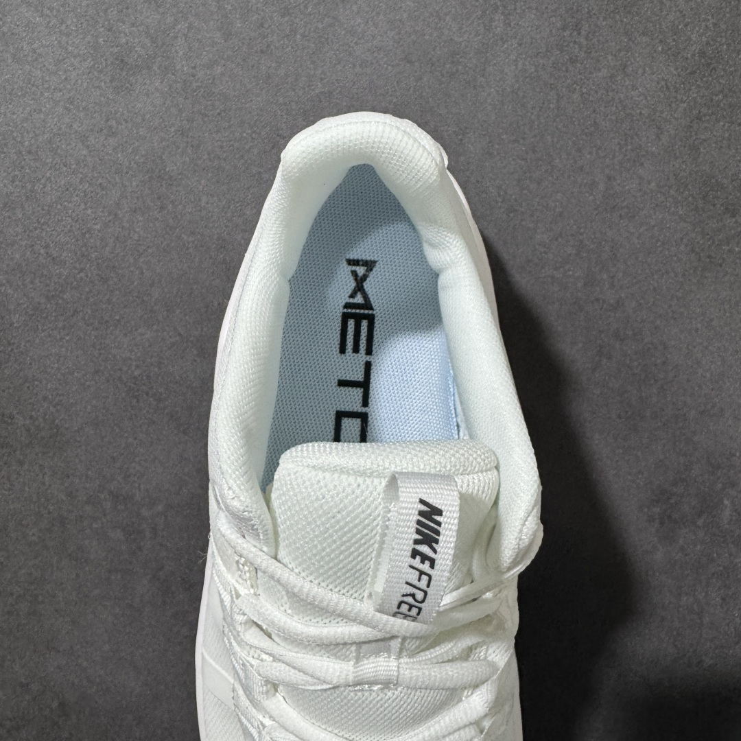 图片[6]-【公司级】Nike Free Metcon 7 耐克 低帮 黑白色 舒适贴合透气支撑低邦训练鞋 Nike Free技术将后跟稳定泡棉与前足柔软灵活泡棉相结合。结合外底弯曲凹槽设计，缔造动态训练所需的灵活性。中足包覆织带鞋眼与快速系带系统相结合，实现稳固舒适的贴合感。透气鞋面轻盈网眼鞋面，带来舒适透气体验。中足织带系统取代了Flywire飞线，鞋头和鞋侧采用耐穿设计，提供出众支撑效里果。 货号：II7405-101 尺码：36-45（无半码）-选品中心