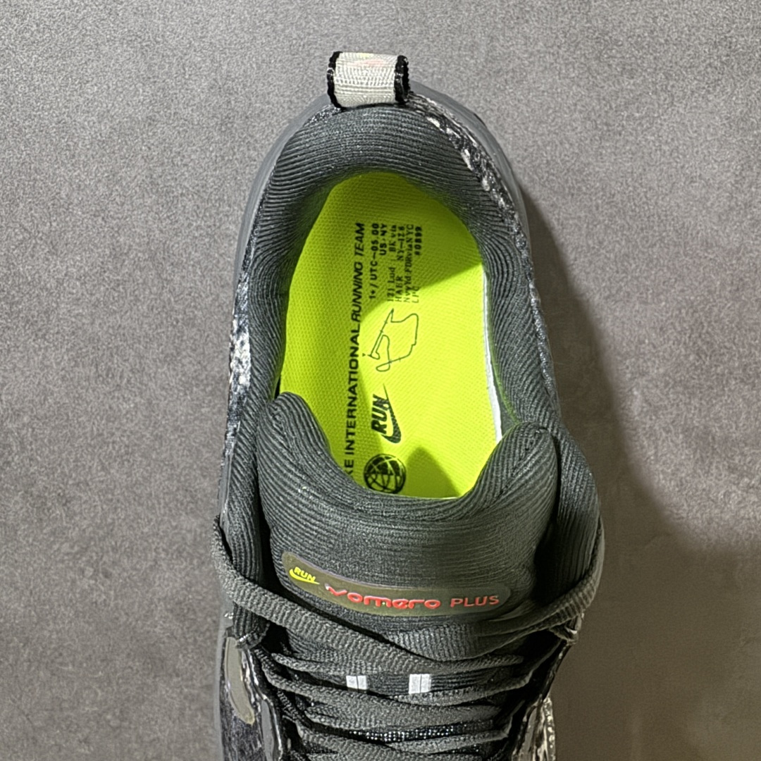 图片[6]-【公司级】Nike VOMERO PLUS 耐克 舒适减震防滑 低帮跑步鞋 全掌ReactX泡绵中底 前掌和后跟还配备了Air Zoom气垫单元 据说跑起来更快更舒适哦 这次最大的升级点 首次引入了ReactX泡绵 货号：IM6776-060 尺码：35.5 36 36.5 37.5 38 38.5 39 40 40.5 41 42 42.5 43 44 45 46-选品中心