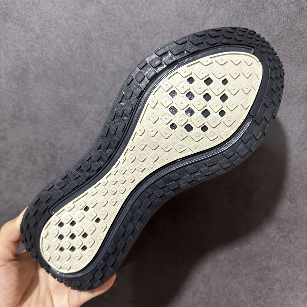 图片[9]-【公司级】Nike VOMERO PLUS 耐克 舒适减震防滑 低帮跑步鞋 全掌ReactX泡绵中底 前掌和后跟还配备了Air Zoom气垫单元 据说跑起来更快更舒适哦 这次最大的升级点 首次引入了ReactX泡绵 货号：IM6776-060 尺码：35.5 36 36.5 37.5 38 38.5 39 40 40.5 41 42 42.5 43 44 45 46-选品中心