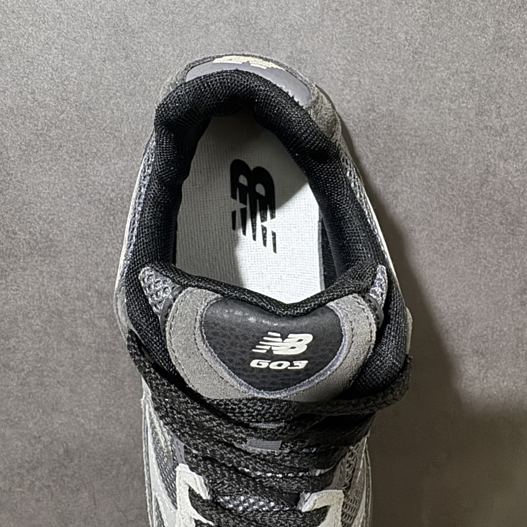 图片[6]-【公司级】New Balance NB603系列 经典时尚潮流百搭 老爹鞋 男女同款 鞋面由原厂特殊定制材料纹路细腻 多道序QC把关品质完善 细节完美 以更纯粹的复古风格设计打造的全新造型 侧身还以解构设计 将 N 字标志以做旧压花样式呈现，样式别具新意 货号：M6032DK 尺码：36 36.5 37 38 38.5 39 40 40.5 41 42 42.5 43 44 45-选品中心