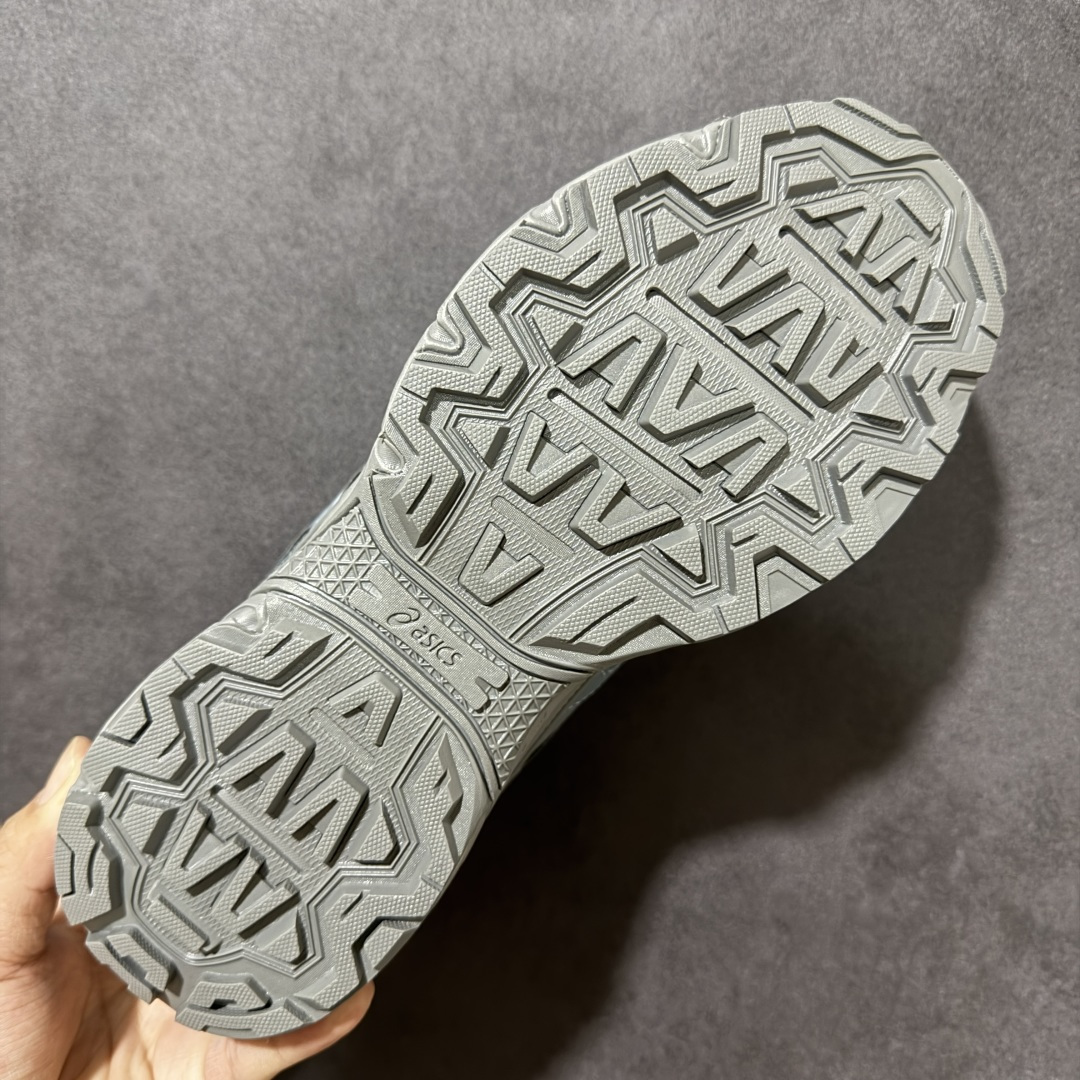 图片[9]-【公司级】ASICS GEL-VENTURE 6 SHIELD 舒适百搭 耐磨 低帮 生活休闲鞋 男女同款 ASICS(亚瑟士)是日本实业家鬼冢喜八郎创立的跑鞋运动品牌，名字想法源自著名的拉丁谚语\”AnimaSana In CorporeSano\”，意为\”健全的精神寓于强健的体魄\”。正如其名字的含义，ASICS亚瑟士一直坚信保持身体的健康与活力是打造健康快乐的生活方式的最佳途径。亚瑟士的跑鞋，篮球鞋等系列集专业与美貌于一身，拥有极高的热度。2016年，ASICS在\”2016年日本最佳全球品牌\”排行榜名列第17名。 货号：1203A474-024 尺码：36 37 37.5 38 39 39.5 40 40.5 41.5 42 42.5 43.5 44 45-选品中心