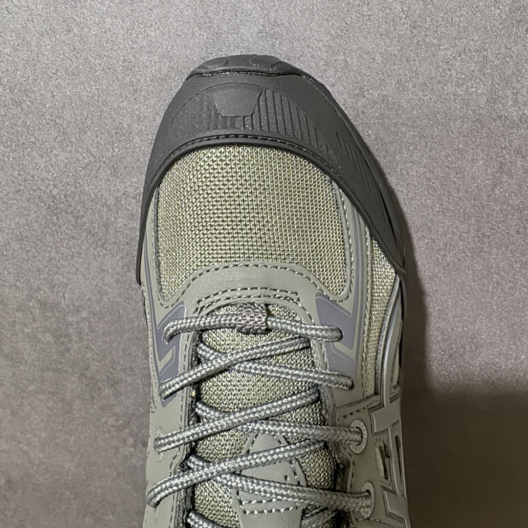 图片[5]-【公司级】ASICS GEL-VENTURE 6 SHIELD 舒适百搭 耐磨 低帮 生活休闲鞋 男女同款 ASICS(亚瑟士)是日本实业家鬼冢喜八郎创立的跑鞋运动品牌，名字想法源自著名的拉丁谚语\”AnimaSana In CorporeSano\”，意为\”健全的精神寓于强健的体魄\”。正如其名字的含义，ASICS亚瑟士一直坚信保持身体的健康与活力是打造健康快乐的生活方式的最佳途径。亚瑟士的跑鞋，篮球鞋等系列集专业与美貌于一身，拥有极高的热度。2016年，ASICS在\”2016年日本最佳全球品牌\”排行榜名列第17名。 货号：1203A474-020 尺码：36 37 37.5 38 39 39.5 40 40.5 41.5 42 42.5 43.5 44 45-选品中心