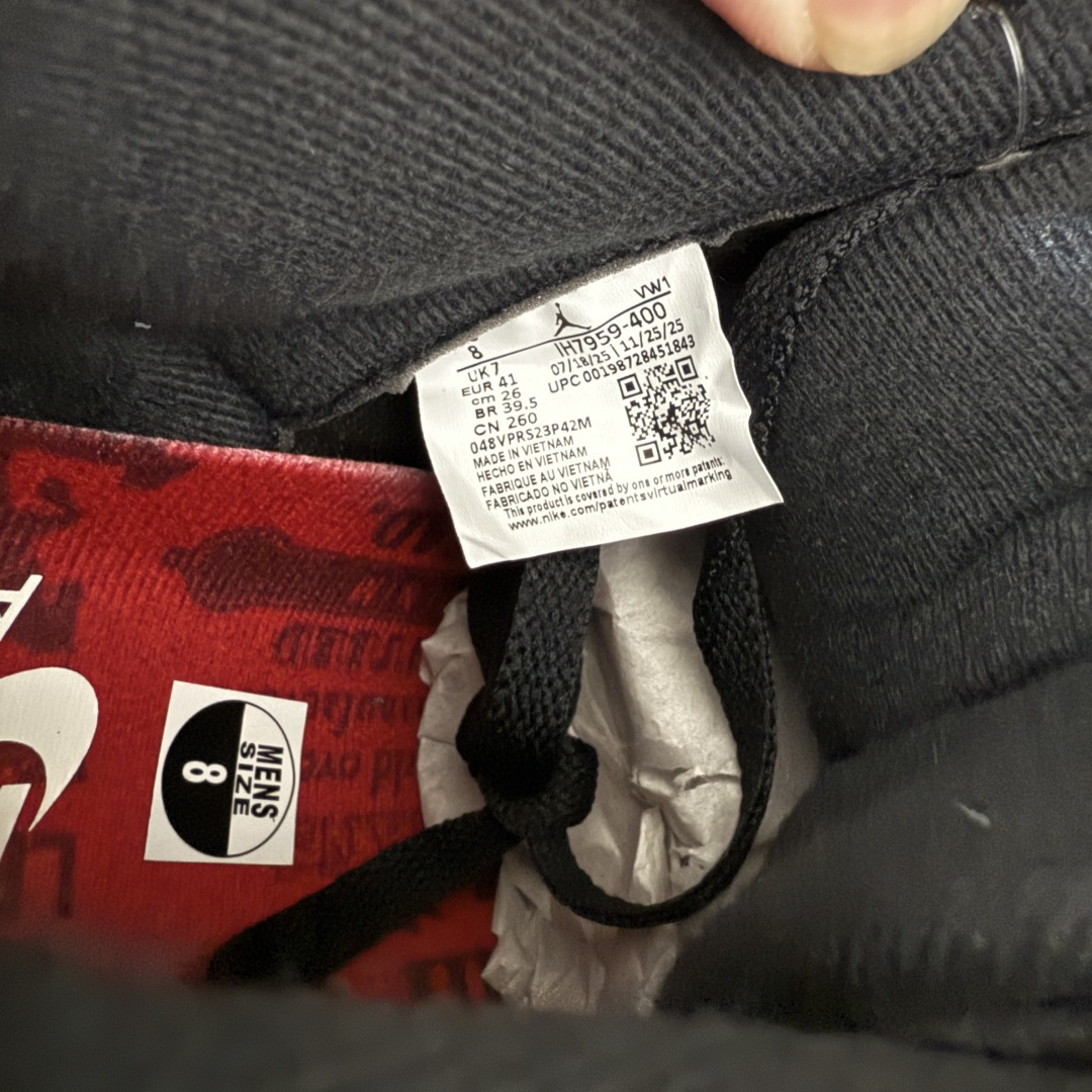 图片[8]-【XP纯原】 Air Jordan × Levi\’s Air Jordan 3 Retro AJ3 李维斯 蓝色蓝黑牛仔 IH7959-400 原楦原纸板开发 确保原汁原味 原厂皮料质感色泽绝无偏差 完美中底拉帮 原厂中底钢印 原档案大底 如假白送 大底纹路 气垫通透度PU的回弹性均百分百还原 原厂电绣鞋舌飞人刺绣针数立体讲究精细欢迎对比正品原鞋 尺码：40 40.5 41 42 42.5 43 44 44.5 45 46 47.5-选品中心