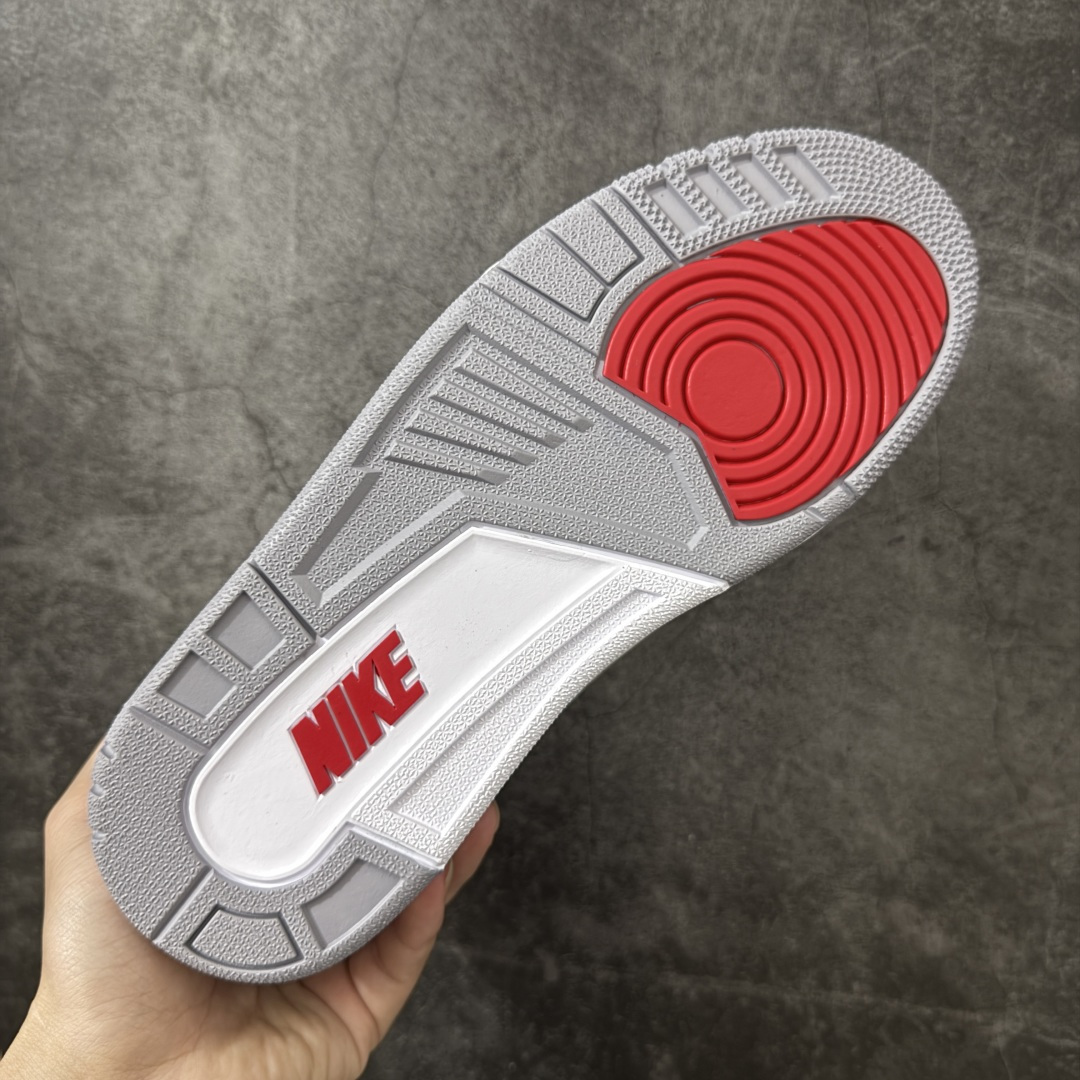 图片[9]-【莞产裁片版】Air Jordan 3 OG Retro 2025版aj3真蓝 白蓝 出货 货号：IF4396-104 原楦原纸板开发 确保原汁原味 原厂皮料质感色泽绝无偏差 完美中底拉帮 原厂中底钢印 原档案大底 如假白送 大底纹路 气垫通透度PU的回弹性均百分百还原 原厂电绣鞋舌飞人刺绣针数立体讲究精细欢迎对比正品原鞋 尺码：40.5-48.5-选品中心