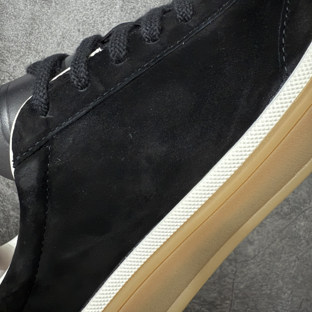 图片[3]-【莞产纯原】Loro Piana LP Tennis Walk Low 生活系列低帮复古百搭德训风休闲运动板鞋 意大利顶级奢侈品牌·诺悠翩雅 这款新款绒面革网球鞋采用超低帮设计 适合全年穿着 并具有防水性能 包边鞋底营造轻松迷人的色彩组合 将功能性与低调个性风格和谐融合 打造都市着装的理想鞋履选择 鞋跟处饰以Kummel色嵌片 柔软小牛皮鞋舌 压印LP徽标 棉质鞋带材质 鞋面：牛剖层绒面革 鞋底：橡胶 衬里：牛皮革 尺码： 39 40 41 42 43 44 45-选品中心