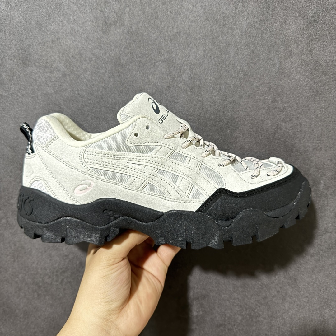 【公司级】ASICS GEL-PICKAX 出游季 亚瑟士 登山徒步 运动 平衡减震 抗冲击支撑 越野机能户外功能鞋 尺码:1203A746-021 尺码:36 37 37.5 38 39 39.5 40 40.5 41.5 42 42.5 43.5 44 44.5 45-选品中心
