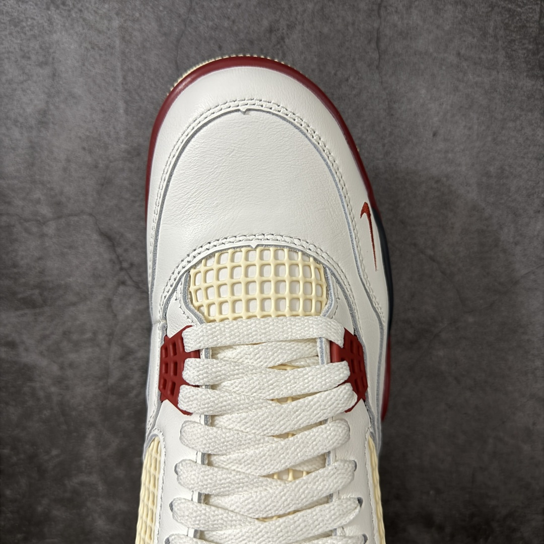 图片[5]-【GX美版】 Air Jordan × Nigel Sylvester Air Jordan AJ4 联名\”Brick After Brick\” 白红 白砖 货号：IQ8055-100 圈内最强四代 独家外贸特供尺码含 45.5 49.5 50.5 耗时半年巨作 全套原纸板楦头开发 原厂特供皮料加持 确保原汁原味 完美呈现四代版型 一比一鞋头弧度高度鞋身弧度 数据细节工艺流程均保持原鞋一致 原厂TPU网格鞋带扣 正确内里网布 菱角分明不变形无多余毛边 柔软性质感一致于原鞋 市场唯一原厂鞋扣模具 背面可见隐藏注塑口 原厂织唛标 原厂飞人电绣工艺 尾指中部跳三针 独家绑鞋带手法 印刷中底布 四线拉帮 米色美纹纸贴合固定 进口港宝加持 后跟自然饱满 全鞋荧光划线卡点 追求极致完美 每一双都是工艺品 多重QC质检 超越公司货的品控标准 实实在在的免检产品 尺码：40 40.5 41 42 42.5 43 44 44.5 45 46 46.5 47.5 48 48.5 49 50 50.5-选品中心