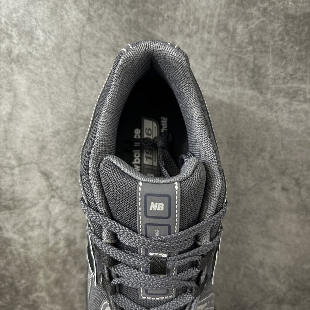 图片[8]-【纯原版】NB新百伦New Balance NB1906 U1906591系列复古老爹风休闲运动慢跑鞋 采用轻质牛剖革拼接透气网眼衬垫织物鞋面材质#T-Beam大底提供足步弓支撑，保持步态稳定#后跟搭载外露缓震胶 鞋身整体以各种深浅不一的灰色覆盖，鞋头以淡蓝色调装饰，网眼衬垫通过不规律的色块实现做旧的美感，泛黄的鞋底更是进一步增添了复古气息。 尺码：36 37 37.5 38 38.5 39.5 40 40.5 41.5 42 42.5 43 44 45 46.5-选品中心