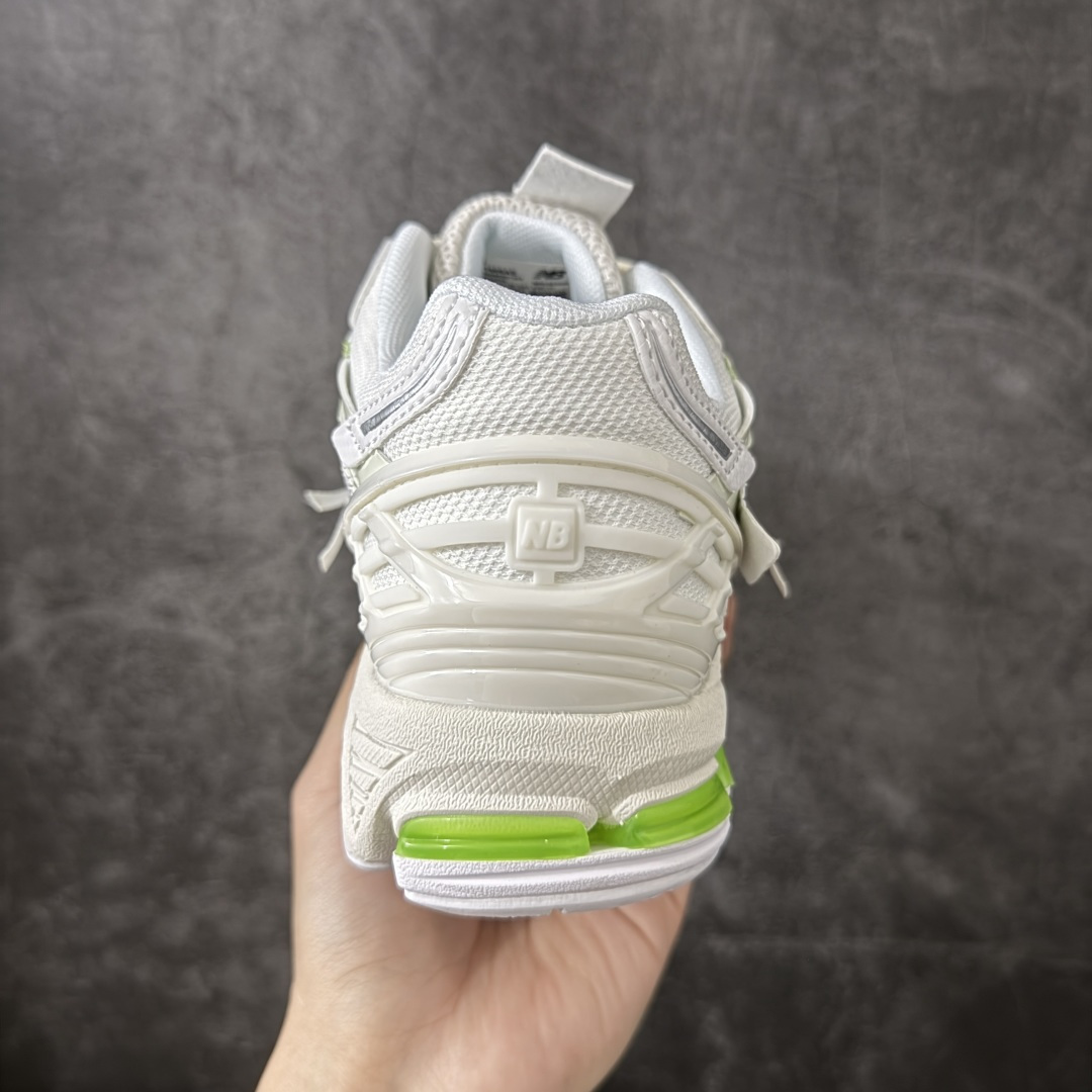 图片[4]-【GS纯原】新百伦 New Balance M1906系列 复古运动鞋单品宝藏老爹鞋 U1906AE 高端品质 正确六层组合底 市场唯一防伪蓝光跳码鞋标💪🏻 作为NB最经典的档案鞋型之一，与2002一样，1906有着NB最成熟的技术加持和复古款式，而本次推出的版本参照2002r的定位，相信会在性价两端做出权衡。单从造型上来看，依旧是vibe风格，味道很正，细节也很酷，这双1906r无疑必能打入复古跑鞋爱好者的年度鞋款名录。 尺码：36-45半-选品中心