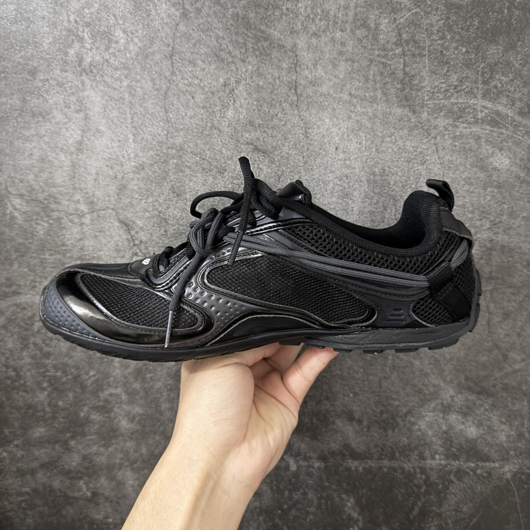 图片[2]-【i8版本】Balenciaga巴黎世家 Radar 圆头系带 做旧效果 低帮 生活休闲鞋 巴黎世家25代 轻薄款经典黑出货 这个非常适合春夏季 很薄很轻 摆脱了巴黎世家往昔那种笨重的观念 尺码：35-46-选品中心