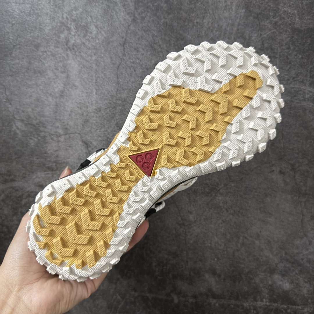 图片[9]-【公司级】NIKE ACG MOUNTAIN FLY GTX SE耐克 户外登山系列越野跑鞋 全新户外鞋款 该款鞋沿袭前代高帮型版的设计传统 盈轻鞋面合结反光带鞋以及添加了带织的鞋眼 为双足打造出化体一的舒适脚感 力助轻松畅行 中底则入融柔软的React泡棉与Vaporfly科技 在你让岩石径小徒步时也能像行走在都市般轻松舒适 外此粘性橡胶外底铸就了攀岩级别的出众抓地力 助你从容应对种各环境挑战 货号： IQ9789-062 尺码： 36-46-选品中心