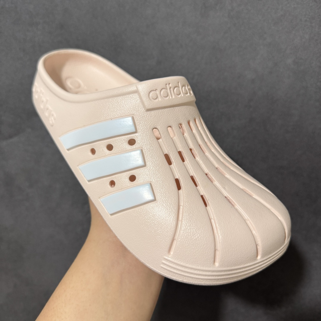 图片[3]-【纯原版】AD Adilette Clogs 外穿一体成型防滑运动拖鞋 JH9848 SEVENTEEN-Mingyu 金珉奎同款 香底秋冬潮拖 全网独家 巨资打造 一码 一模 VS原厂100%环保藻类3D材质 脚感超棉弹且柔软 原数据楦型工程力学开发 MD配比EVA泡棉式原色一体成形鞋模 正确原厂定制原标 1：1模处平整无毛边最高工艺修边处理 正确鞋盒细节 字体清晰 正确盒底字体颜色 硬度大小同步ZP 货号：FY6045 尺码：36.5 38 39 40.5 42-选品中心