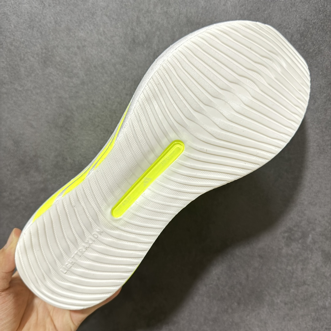 图片[9]-【公司级】AD Hyper Boost Edge M 轻量竞速运动跑鞋 CELERMESH针织网面非常轻薄 纤维间的缝隙很大 可以保证跑步时的透气、排汗效果 鞋舌直接与两侧的内衬和鞋底连接在一起 在跑步过程中不会被鞋舌的左右移动所困扰 在标准鞋带孔的基础上再拓宽一组鞋带孔 适合不同脚型的需求 突破性 EnergyRods 技术，有助于跑者实现更好的成绩 中底独特的LIGHTSTRIKE PRO泡棉材质 微弹感觉在跑步过程中给予了良好的支撑体验 对于顶级精英和高水平进阶跑者来说是一双值得信赖的竞速比赛用鞋 货号：KJ0752 尺码：40-45带半码-选品中心