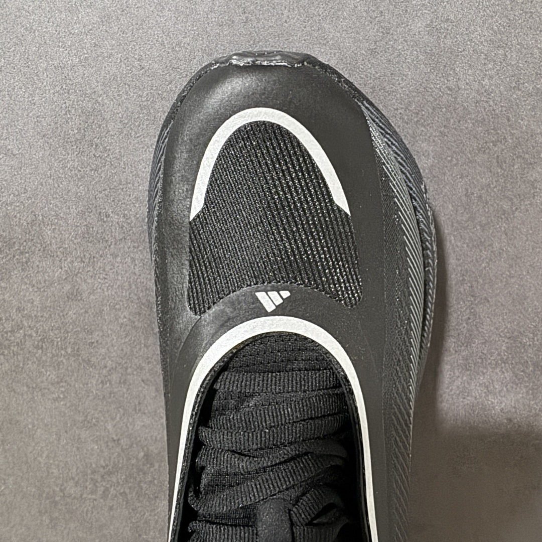 图片[5]-【公司级】AD Hyper Boost Edge M 轻量竞速运动跑鞋 CELERMESH针织网面非常轻薄 纤维间的缝隙很大 可以保证跑步时的透气、排汗效果 鞋舌直接与两侧的内衬和鞋底连接在一起 在跑步过程中不会被鞋舌的左右移动所困扰 在标准鞋带孔的基础上再拓宽一组鞋带孔 适合不同脚型的需求 突破性 EnergyRods 技术，有助于跑者实现更好的成绩 中底独特的LIGHTSTRIKE PRO泡棉材质 微弹感觉在跑步过程中给予了良好的支撑体验 对于顶级精英和高水平进阶跑者来说是一双值得信赖的竞速比赛用鞋 货号：KJ0754 尺码：36-45带半码-选品中心