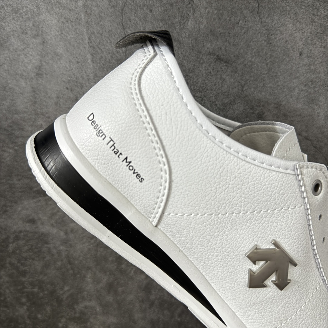 图片[7]-【公司级】迪桑特DESCENTE CHRON TEMPO Slip On Prm 复古风运动休闲鞋一脚蹬板鞋\\t #原楦原纸版开发版型 #鞋底设计有特殊的纹理或材料，以增加摩擦力，减少滑倒的风险。 #使用耐用的材料制成，能够承受长时间的使用和摩擦，减少磨损。 尺码：36 36.5 37 38 38.5 39 40 40.5 42 42.5 43 44 44.5 45-选品中心