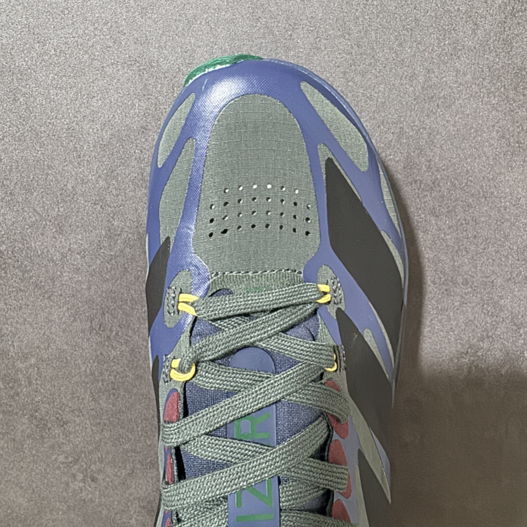 图片[5]-【公司级】AD ADIZERO EVO SL ATR 阿迪超轻透气缓震跑鞋 以令人难以置信的138克重量，刷新了跑鞋轻量化的记录，阿迪在材料科学和工艺技术上的深厚积累。 全新鞋款采用Lightweight Upper材料，让穿着者几乎能够体验到一种\”裸足\”的感觉 货号：KI4765 尺码：36-45带半码-选品中心