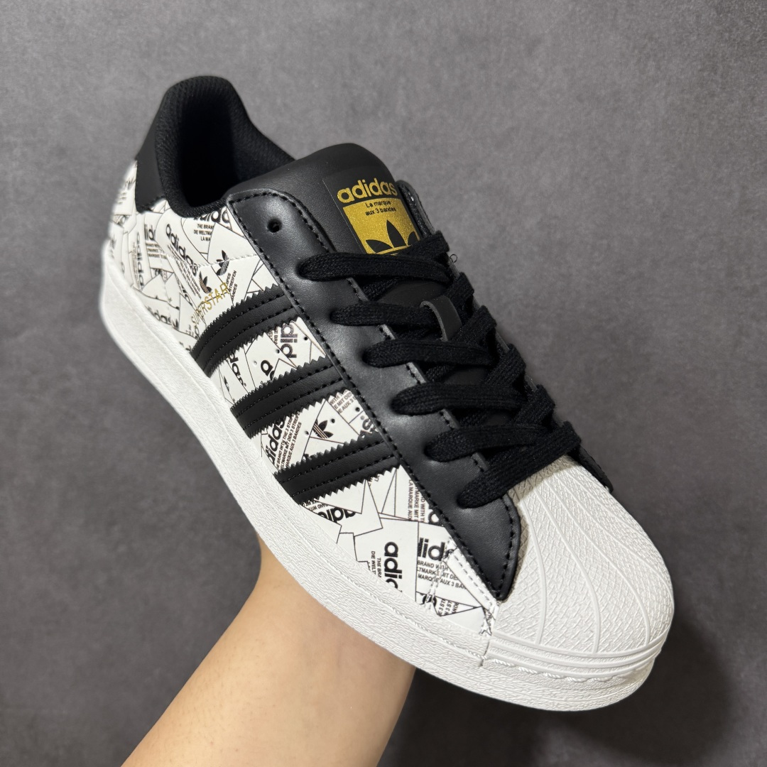 图片[3]-【H11顶级头层版】adidas originals Superstar 2 贝壳头 简约经典 舒适时尚 复古板鞋 男女同款 黑白 货号：FV2819 全新升级版 皮料改进至头层原厂皮 原盒 原底原料 开模打造 原厂织唛鞋标 高精密准度 原楦原纸板开发 匹配原版98%以上 后跟垫棉独家呈现 反口里弧度正确 原厂鞋垫 背胶 后跟电绣针数 与正品一致 原厂皮料 原厂车缝线 质感无敌 皮料切割干净 无任何毛边 清洁度细节完美 进口港宝加持 后跟自然饱满 还原公司包裹性 鞋面采用原装数据贴合技术 全方位贴合包裹脚型 鞋跟部鞋底牵引设计 提供强大的抓地性能 更适应不同实战场地路面 尺码：35.5 36 36.5 37.5 38 38.5 39 40 40.5 41 42 42.5 43 44 45-选品中心