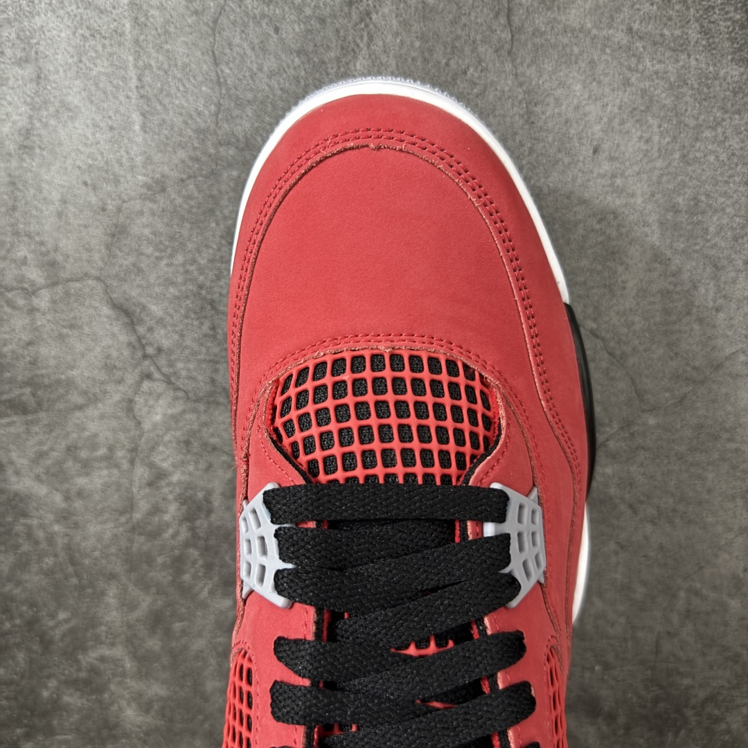 图片[5]-【纯原LW版本】Air Jordan AJ4 Retro 2025复刻公牛红黑 FQ8138-600 第一梯队最新批次 细节多次校对改良 接近完美 细节达到可过鉴定标准 耗时半年巨作 全套原纸板楦头开发 原厂特供皮料加持 确保原汁原味 完美呈现四代版型 一比一鞋头弧度高度鞋身弧度 数据细节工艺流程均保持原鞋一致 原厂TPU网格鞋带扣 正确内里网布 菱角分明不变形无多余毛边 柔软性质感一致于原鞋 原厂织唛标 原厂飞人电绣工艺 尾指中部跳三针 独家绑鞋带手法 印刷中底布 四线拉帮 米色美纹纸贴合固定 进口港宝加持 后跟自然饱满 全鞋荧光划线卡点 追求极致完美 每一双都是工艺品 多重QC质检 超越公司货的品控标准 实实在在的免检产品 尺码：36-47.5-选品中心