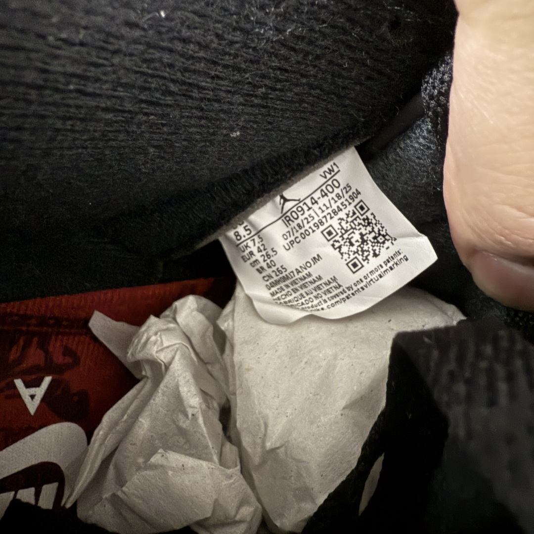 图片[7]-【原厂版】Air Jordan aj3 Retro Levi\’s All-Star 联名系列篮球鞋，李维斯牛仔白蓝 IR0914-400，丹宁牛仔布 + 荔枝纹皮革拼接 原厂皮料 原装细纹磨砂爆裂纹 原楦原纸板开发 确保原汁原味 原厂皮料质感色泽绝无偏差 完美中底拉帮 原厂中底钢印 原档案大底 如假白送 大底纹路 气垫通透度PU的回弹性均百分百还原 原厂电绣鞋舌飞人刺绣针数立体讲究精细欢迎对比正品原鞋 尺码：40-47.5-选品中心