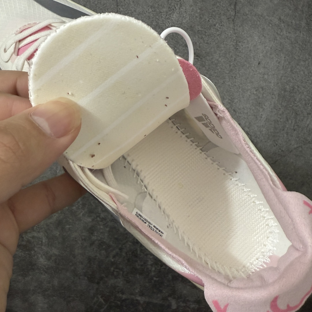 图片[9]-【NO.1纯原】Adidas Adizero Adios Pro 4 M竞训跑步鞋 JQ4445 市场独一档品质 区别所有版本 原鞋购入开发数月 原材料 原档案打造 细节版型一比一 独立双层组合底私模.超软弹发泡超临界底 搭配ENERGYRODS 2.0真碳柱，每一步都动力满满 鞋面用的是Lightlock技术，轻透又贴合，就像给脚定制的一样。 中底是全掌Lightstrike Pro泡棉，软弹感超绝 真正一比一还原真实脚感💪🏻 尺码：36 36.5 37 38 38.5 39 40 40.5 41 42 42.5 43 44 44.5 45 46-选品中心