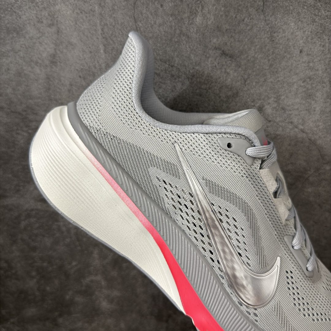 图片[7]-【RS纯原】Nike Air Zoom Pegasus 42 登月42代超级飞马系列马拉松跑步鞋 IB1873-004 平台专供 充正品质 原材料打造 中底搭载前Zoom+全掌React配置 全部原鞋开发打造 所有细节全部同步原版 全新一代拥有 Zoom Air 一如既往的稳定感和流畅感 鞋面采用工程网眼设计 为特定高热区域营造出色透气性 进一步增加鞋面的穿孔数量 让足部能够快速散热 中足搭配 Flywire 飞线 在高速运动时营造舒适稳定的贴合感 内置Zoon气垫加持 动力十足！ 尺码： 36-45-选品中心