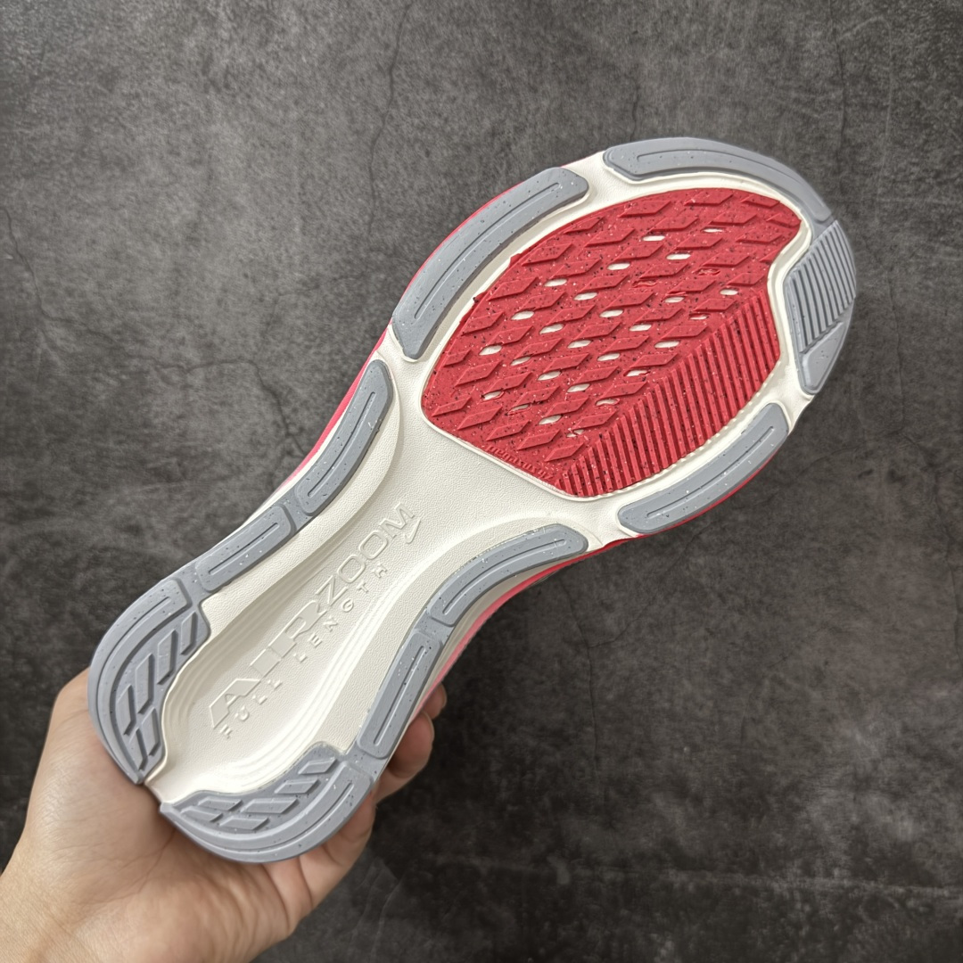 图片[9]-【RS纯原】Nike Air Zoom Pegasus 42 登月42代超级飞马系列马拉松跑步鞋 IB1873-004 平台专供 充正品质 原材料打造 中底搭载前Zoom+全掌React配置 全部原鞋开发打造 所有细节全部同步原版 全新一代拥有 Zoom Air 一如既往的稳定感和流畅感 鞋面采用工程网眼设计 为特定高热区域营造出色透气性 进一步增加鞋面的穿孔数量 让足部能够快速散热 中足搭配 Flywire 飞线 在高速运动时营造舒适稳定的贴合感 内置Zoon气垫加持 动力十足！ 尺码： 36-45-选品中心