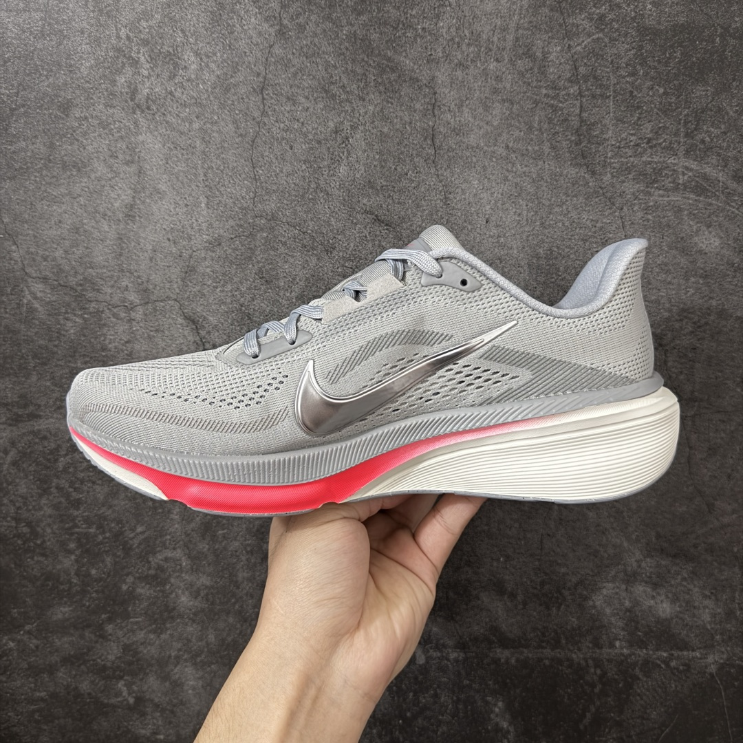 图片[2]-【RS纯原】Nike Air Zoom Pegasus 42 登月42代超级飞马系列马拉松跑步鞋 IB1873-004 平台专供 充正品质 原材料打造 中底搭载前Zoom+全掌React配置 全部原鞋开发打造 所有细节全部同步原版 全新一代拥有 Zoom Air 一如既往的稳定感和流畅感 鞋面采用工程网眼设计 为特定高热区域营造出色透气性 进一步增加鞋面的穿孔数量 让足部能够快速散热 中足搭配 Flywire 飞线 在高速运动时营造舒适稳定的贴合感 内置Zoon气垫加持 动力十足！ 尺码： 36-45-选品中心