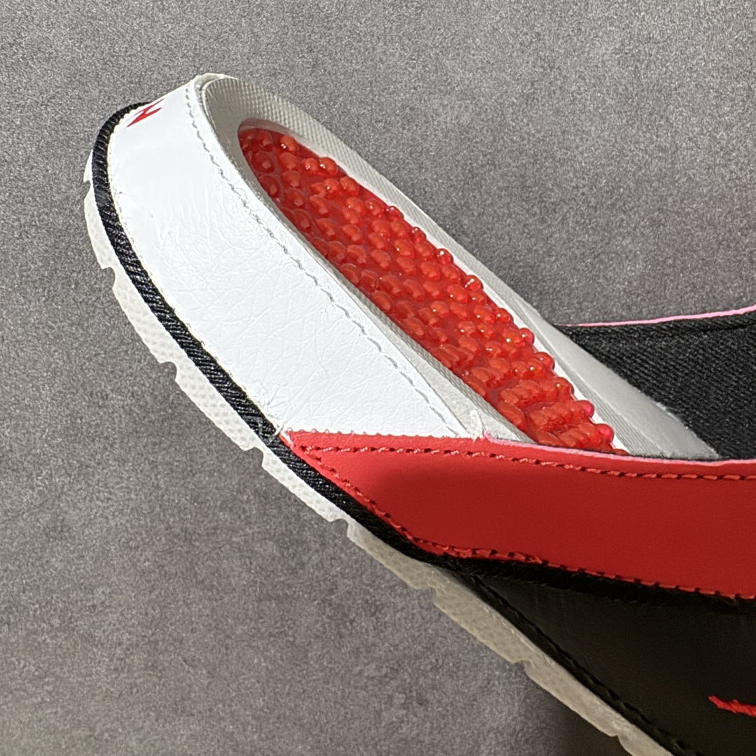 Air Jordan 12 Hydro Retro Slides 系列运动拖鞋经典的配色装扮 加上可调节