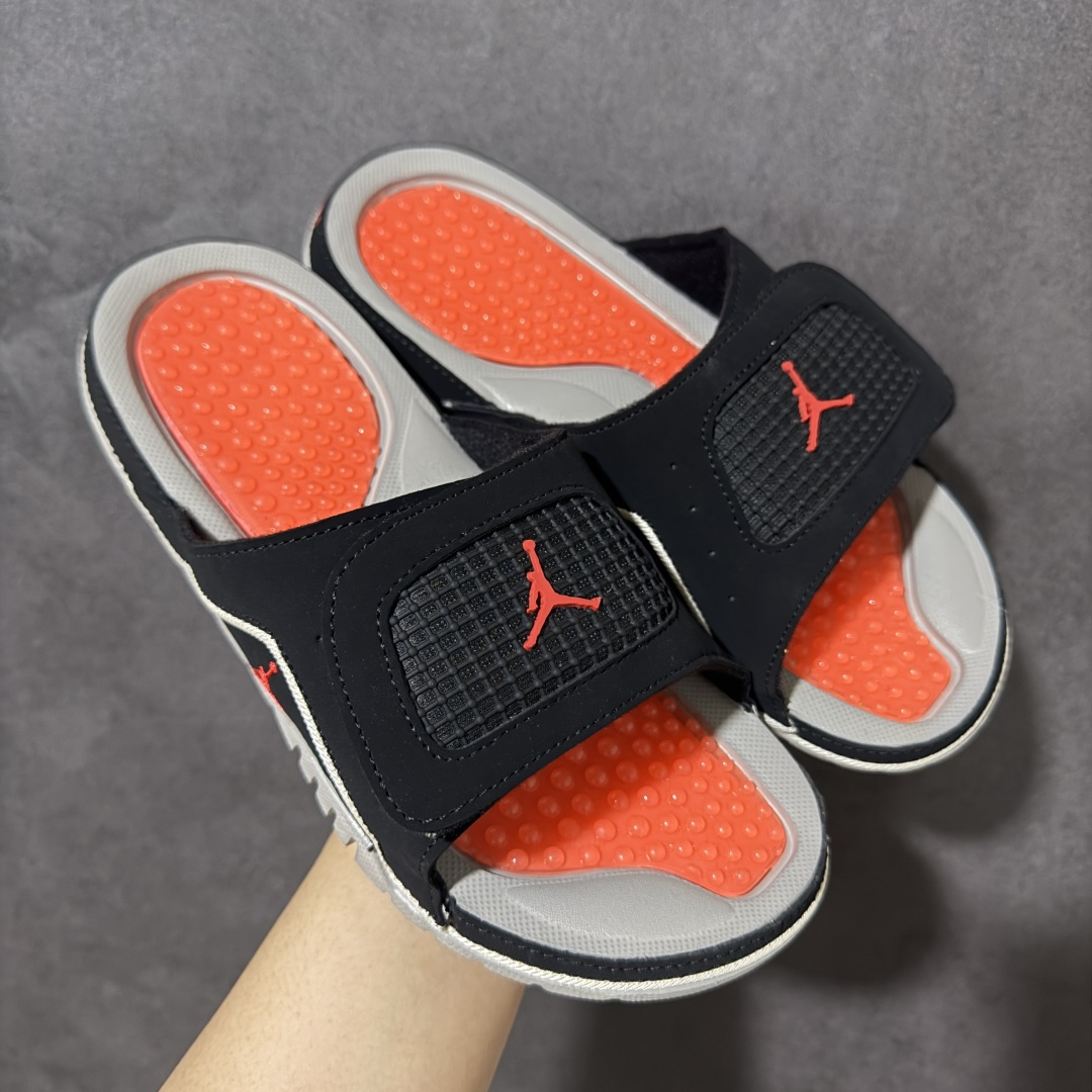图片[2]-【公司级】Air Jordan 12 Hydro Retro Slides 系列运动拖鞋 经典的配色装扮 加上可调节的搭带 TPR 按摩内底和 Phylon 缓震鞋底 以高规格的配置带来非凡舒适的穿着体验 作为AJ的铁杆粉丝 这份夏日精品想必无法忽视 货号：532225-104 尺码：36-47.5-选品中心