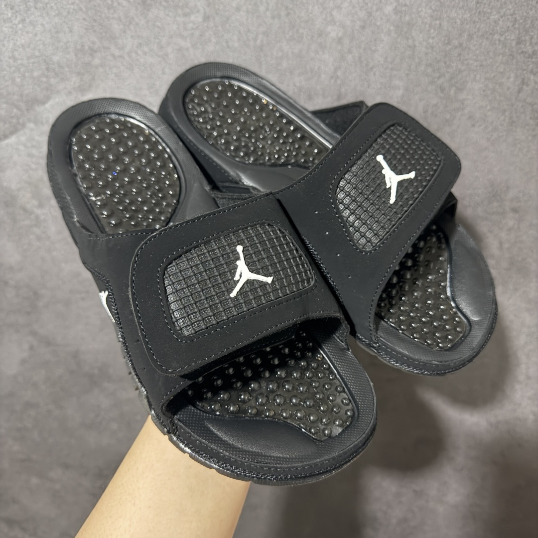 图片[6]-【公司级】Air Jordan 12 Hydro Retro Slides 系列运动拖鞋 经典的配色装扮 加上可调节的搭带 TPR 按摩内底和 Phylon 缓震鞋底 以高规格的配置带来非凡舒适的穿着体验 作为AJ的铁杆粉丝 这份夏日精品想必无法忽视 货号：532225-104 尺码：36-47.5-选品中心