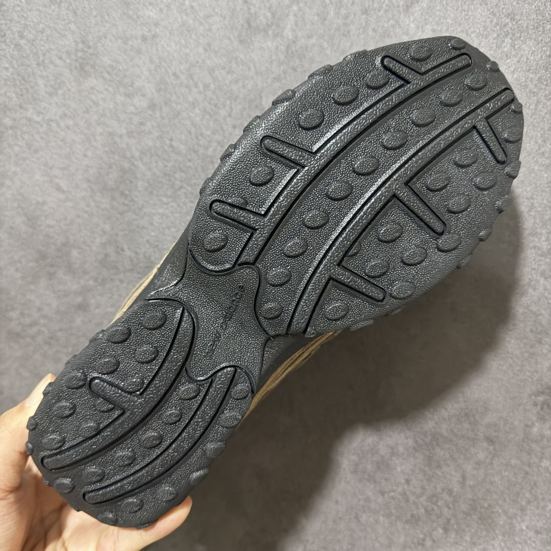 New Balance NB204系列复古透气休闲运动慢跑鞋货号：U204LBC1尺码：36 37 37