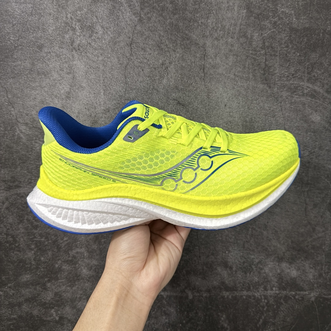 【GX纯原版】Saucony ENDORPHIN SPEED 啡速 5 尼龙板 HTC CHINA 百搭舒适 低帮 PWRRUNC 中底 马拉松训练竞速跑步鞋 男女同款 注意区分市场公司级 品质细节有明显区别 1：1碳板 秒杀市面错误贴合碳板回 1：1私模 正确巴斯夫爆米花 秒杀市面错误版 索康尼推出的跑鞋是一款外观激进但脚感舒适的跑鞋 采用了全新的中底设计和鞋面工程 保留了软弹脚感和稳定支撑 适合进阶跑者和喜欢软弹脚感的跑者选择 尺码：36-45带半码-选品中心