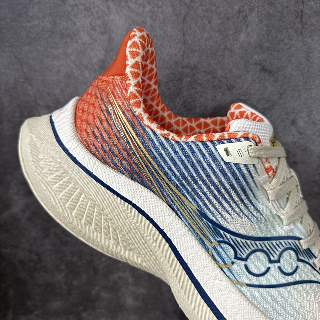 图片[7]-【GX纯原版】Saucony ENDORPHIN SPEED 啡速 5 尼龙板 HTC CHINA 百搭舒适 低帮 PWRRUNC 中底 马拉松训练竞速跑步鞋 男女同款 注意区分市场公司级 品质细节有明显区别 1：1碳板 秒杀市面错误贴合碳板回 1：1私模 正确巴斯夫爆米花 秒杀市面错误版 索康尼推出的跑鞋是一款外观激进但脚感舒适的跑鞋 采用了全新的中底设计和鞋面工程 保留了软弹脚感和稳定支撑 适合进阶跑者和喜欢软弹脚感的跑者选择 尺码：36-45带半码-选品中心