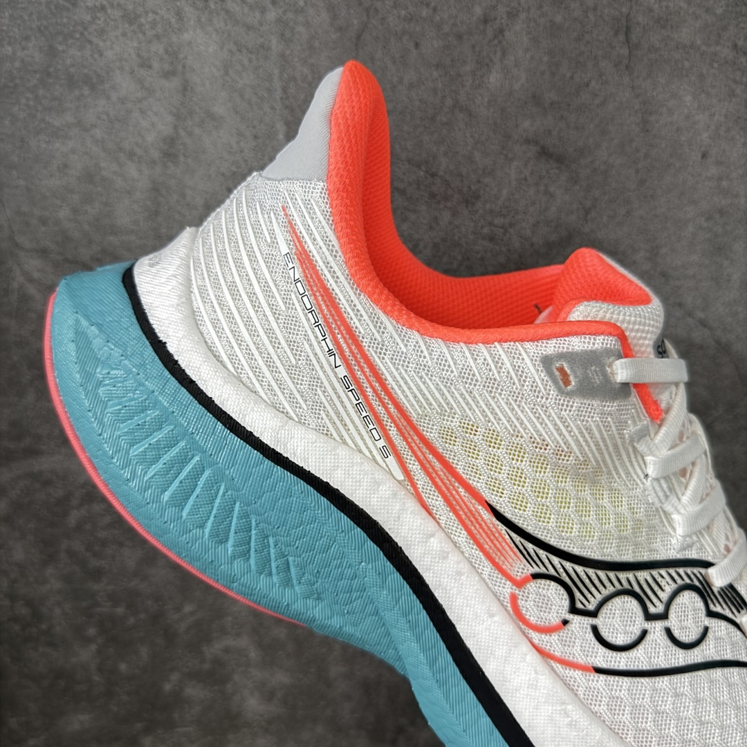 图片[7]-【GX纯原版】Saucony ENDORPHIN SPEED 啡速 5 尼龙板 HTC CHINA 百搭舒适 低帮 PWRRUNC 中底 马拉松训练竞速跑步鞋 男女同款 注意区分市场公司级 品质细节有明显区别 1：1碳板 秒杀市面错误贴合碳板回 1：1私模 正确巴斯夫爆米花 秒杀市面错误版 索康尼推出的跑鞋是一款外观激进但脚感舒适的跑鞋 采用了全新的中底设计和鞋面工程 保留了软弹脚感和稳定支撑 适合进阶跑者和喜欢软弹脚感的跑者选择 尺码：36-45带半码-选品中心