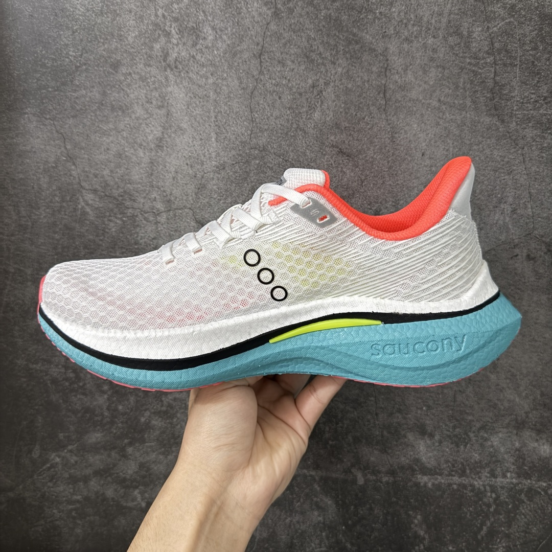 图片[2]-【GX纯原版】Saucony ENDORPHIN SPEED 啡速 5 尼龙板 HTC CHINA 百搭舒适 低帮 PWRRUNC 中底 马拉松训练竞速跑步鞋 男女同款 注意区分市场公司级 品质细节有明显区别 1：1碳板 秒杀市面错误贴合碳板回 1：1私模 正确巴斯夫爆米花 秒杀市面错误版 索康尼推出的跑鞋是一款外观激进但脚感舒适的跑鞋 采用了全新的中底设计和鞋面工程 保留了软弹脚感和稳定支撑 适合进阶跑者和喜欢软弹脚感的跑者选择 尺码：36-45带半码-选品中心