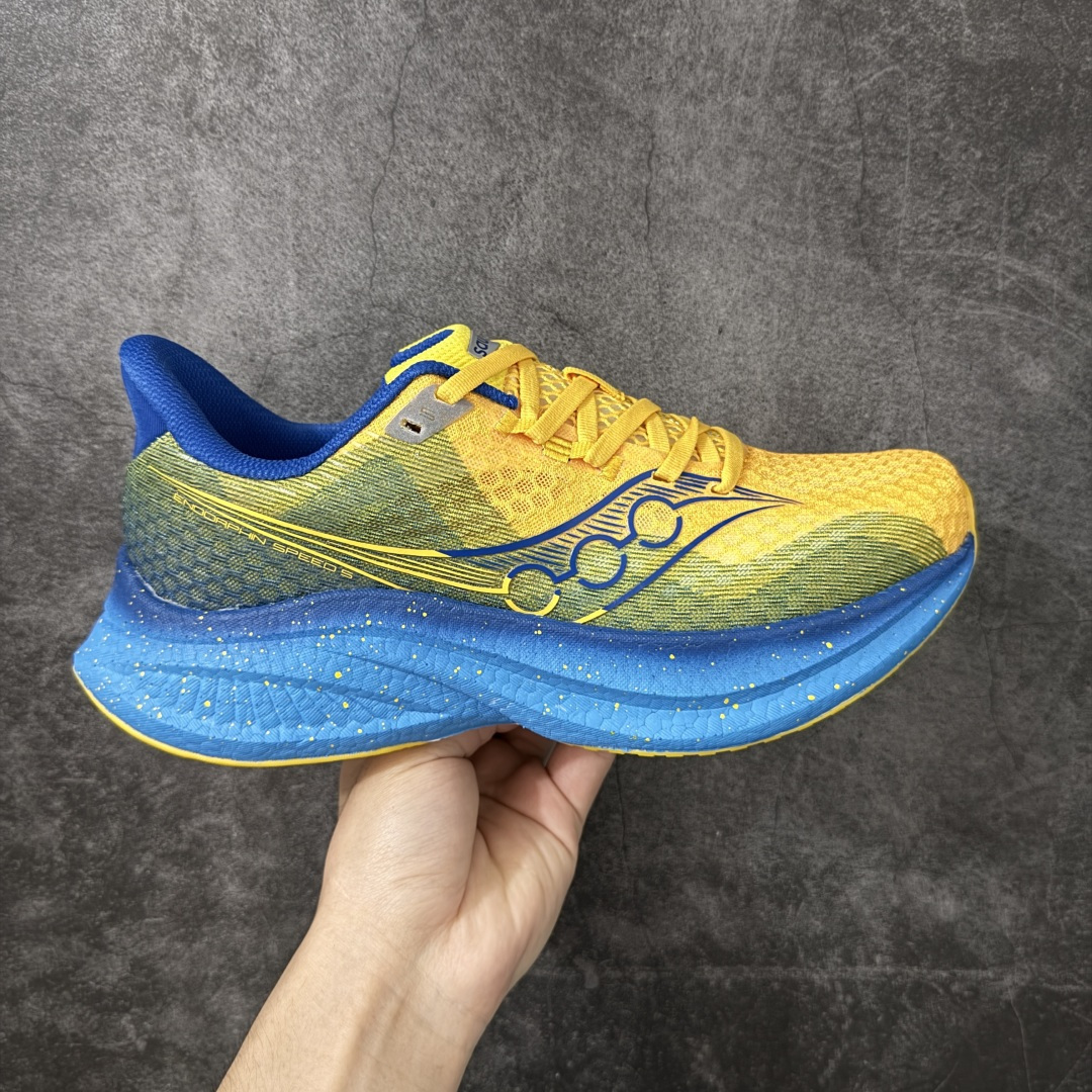 【GX纯原版】Saucony ENDORPHIN SPEED 啡速 5 尼龙板 HTC CHINA 百搭舒适 低帮 PWRRUNC 中底 马拉松训练竞速跑步鞋 男女同款 注意区分市场公司级 品质细节有明显区别 1：1碳板 秒杀市面错误贴合碳板回 1：1私模 正确巴斯夫爆米花 秒杀市面错误版 索康尼推出的跑鞋是一款外观激进但脚感舒适的跑鞋 采用了全新的中底设计和鞋面工程 保留了软弹脚感和稳定支撑 适合进阶跑者和喜欢软弹脚感的跑者选择 尺码：36-45带半码-选品中心