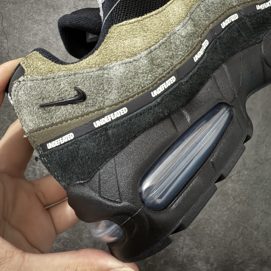 图片[3]-【KZ纯原】UNDEFEATED x Nike Air Max 95 OG Big Bubble 灰蓝色气垫跑鞋 货号：IB4523-200 外贸顶级专供 区别先行版 全部配色原鞋原尺码开发生产 极致还原 全部原厂材料一比一打造 一眼ZP既视感 欢迎对比市场版本 尺码：40 40.5 41 42 42.5 43 44 44.5 45 46 46.5 47.5 48 48.5-莆田鞋