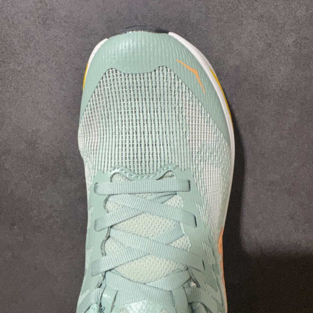 图片[5]-【公司级】HOKA ONE ONE Challenger 8 Wide 舒适柔软透气支撑跑步鞋 男女同款 黑金 货号： 1168717 尺码：36/45-选品中心
