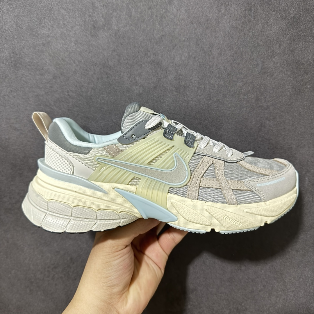 特价【GQ福利】PP版纯原NK V2K Runtekk 减震防滑低帮 复古老爹鞋跑步鞋 材质上使用大面积网眼、皮革、TPU 组成 支撑和透气性肯定不错 中底处由 Cushlon 泡绵打造 货号:FZ3596-072 尺码:36-46-选品中心