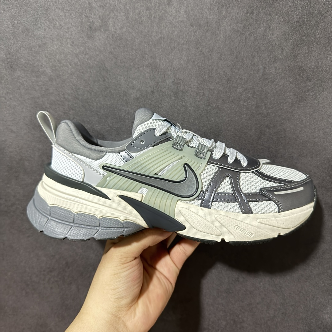 特价【GQ福利】PP版纯原NK V2K Runtekk 减震防滑低帮 复古老爹鞋跑步鞋 材质上使用大面积网眼、皮革、TPU 组成 支撑和透气性肯定不错 中底处由 Cushlon 泡绵打造 货号:FD0736-003 尺码:36-46-选品中心