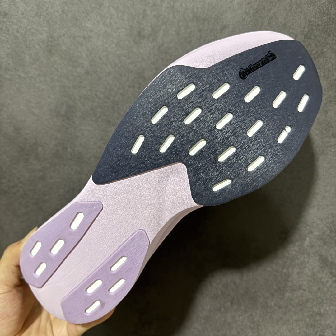 图片[9]-【公司级】阿迪达斯 ADIDAS ADIZERO EVO SL 运动舒适防滑耐磨 低帮跑步鞋 内置碳板 阿迪达斯革新力作!「破纪录轻跑鞋」adiZero Adios Pro EVO 极致轻盈的Lightweight Upper设计,带来近乎裸足的舒适体验。中底采用尖端科技，Lightstrike Pro材料经过精细调校，实现卓越缓震与轻量化的完美结合。#科技与时尚的融合 #阿迪达斯adidas #宝藏鞋子阿迪达斯 #今天只晒鞋 #潮鞋新品体验官 #那些年，那些鞋 #入秋换季先换鞋。 货号：JS4447 尺码：36-46带半码-选品中心