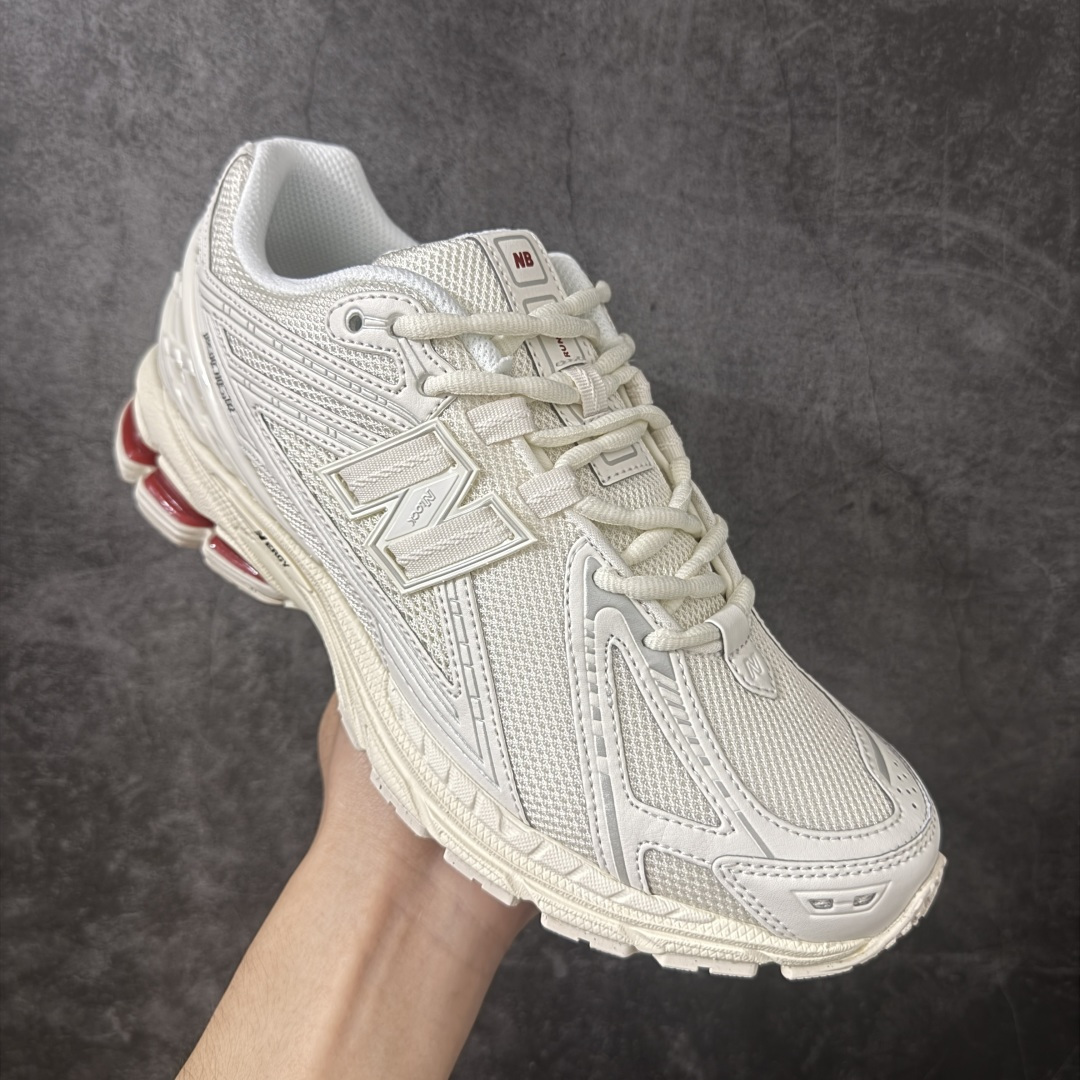 图片[3]-【纯原版】NB新百伦New Balance NB1906 U1906RV1系列复古老爹风休闲运动慢跑鞋 采用轻质牛剖革拼接透气网眼衬垫织物鞋面材质#T-Beam大底提供足步弓支撑，保持步态稳定#后跟搭载外露缓震胶 鞋身整体以各种深浅不一的灰色覆盖，鞋头以淡蓝色调装饰，网眼衬垫通过不规律的色块实现做旧的美感，泛黄的鞋底更是进一步增添了复古气息。 尺码：36 37 37.5 38 38.5 39.5 40 40.5 41.5 42 42.5 43 44 45 46.5-选品中心