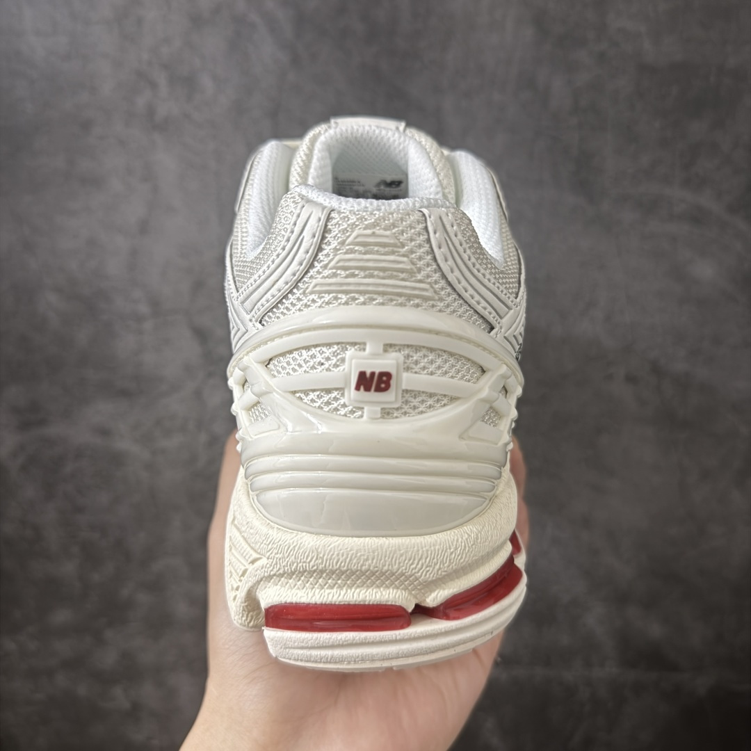 图片[4]-【纯原版】NB新百伦New Balance NB1906 U1906RV1系列复古老爹风休闲运动慢跑鞋 采用轻质牛剖革拼接透气网眼衬垫织物鞋面材质#T-Beam大底提供足步弓支撑，保持步态稳定#后跟搭载外露缓震胶 鞋身整体以各种深浅不一的灰色覆盖，鞋头以淡蓝色调装饰，网眼衬垫通过不规律的色块实现做旧的美感，泛黄的鞋底更是进一步增添了复古气息。 尺码：36 37 37.5 38 38.5 39.5 40 40.5 41.5 42 42.5 43 44 45 46.5-选品中心