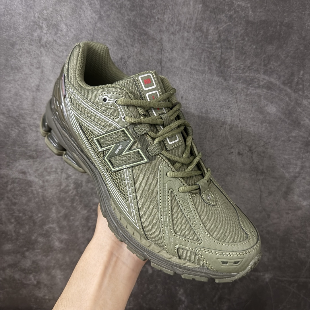 图片[3]-【纯原版】NB新百伦New Balance NB1906 U1906ROG系列复古老爹风休闲运动慢跑鞋 采用轻质牛剖革拼接透气网眼衬垫织物鞋面材质#T-Beam大底提供足步弓支撑，保持步态稳定#后跟搭载外露缓震胶 鞋身整体以各种深浅不一的灰色覆盖，鞋头以淡蓝色调装饰，网眼衬垫通过不规律的色块实现做旧的美感，泛黄的鞋底更是进一步增添了复古气息。 尺码：36 37 37.5 38 38.5 39.5 40 40.5 41.5 42 42.5 43 44 45 46.5-选品中心